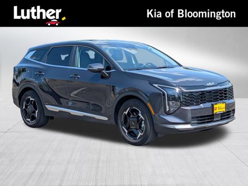 Used 2026 Kia Sportage EX FWD image 1