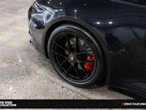 Used 2025 Porsche 911 Carrera GTS image 69