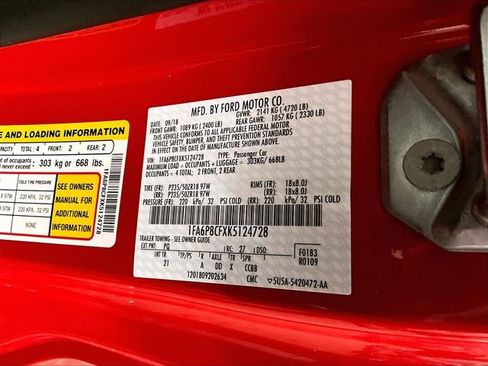 Used 2019 Ford Mustang GT RWD image 32