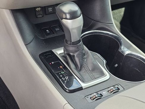 Used 2018 Toyota Highlander Limited Platinum image 23