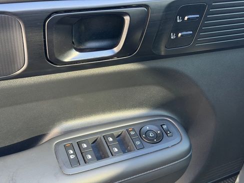 Used 2024 Hyundai Santa Fe Calligraphy image 19