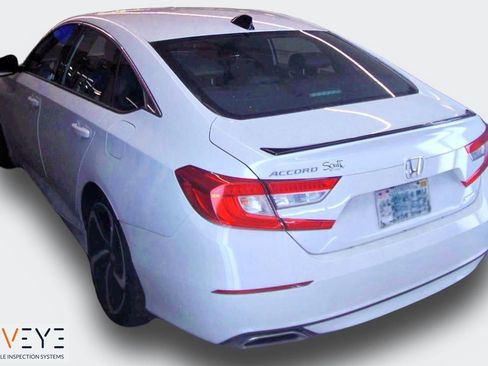 Used 2022 Honda Accord Sport image 4