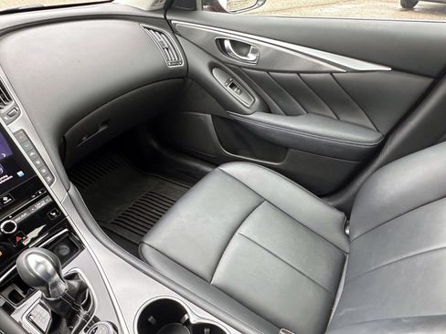 Used 2015 INFINITI Q50 Premium image 28