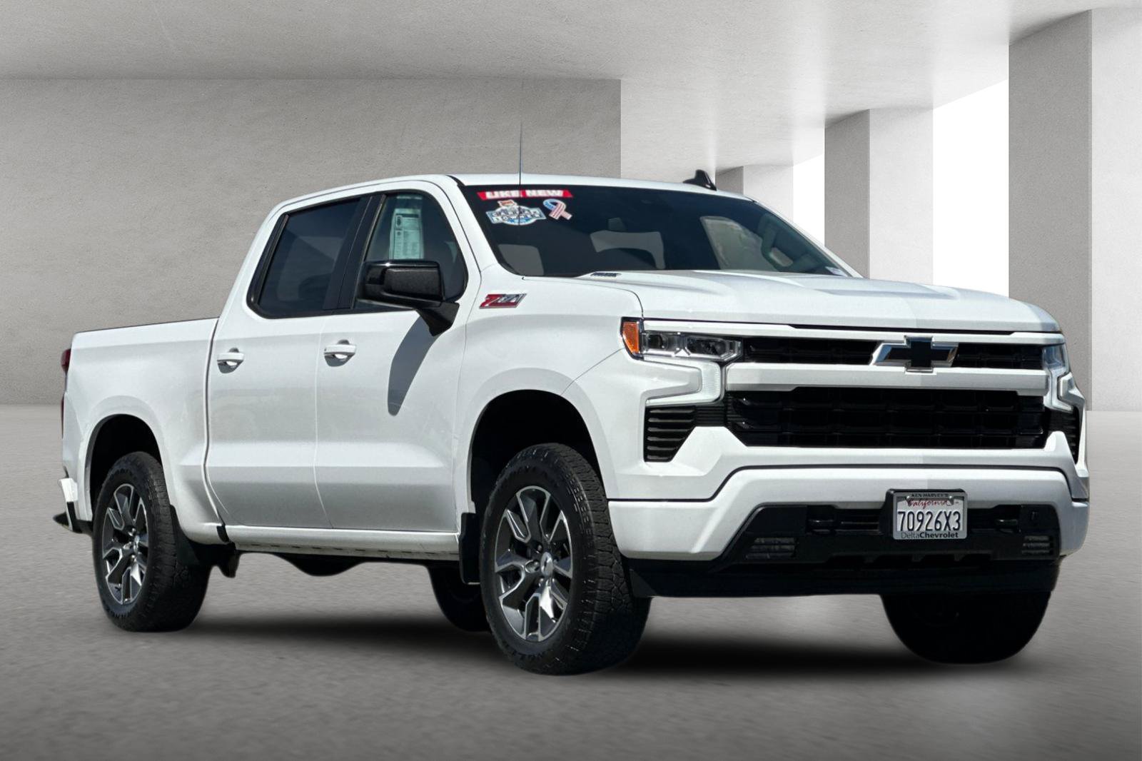 Used 2024 Chevrolet Silverado 1500 RST AWD/4WD image 2