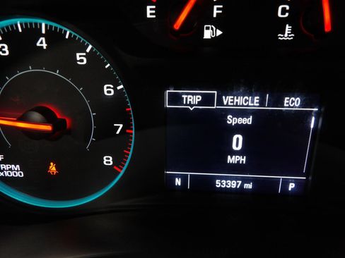 Used 2020 Chevrolet Malibu LT FWD image 17