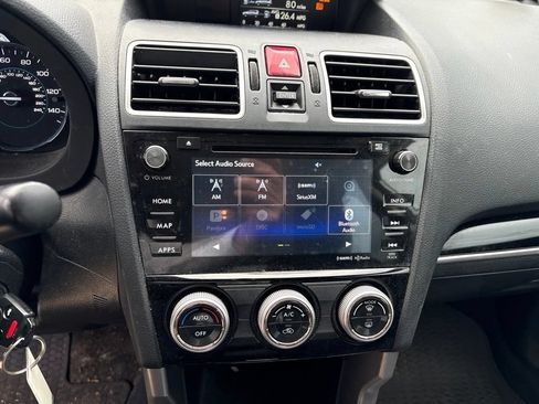 Used 2018 Subaru Forester 2.5i Limited AWD/4WD image 16