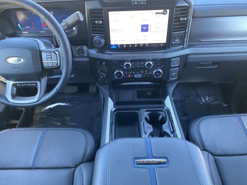 New 2026 Ford F250 Platinum AWD/4WD image 15