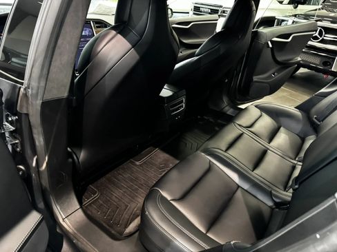 Used 2018 Tesla Model S 100D AWD/4WD image 18