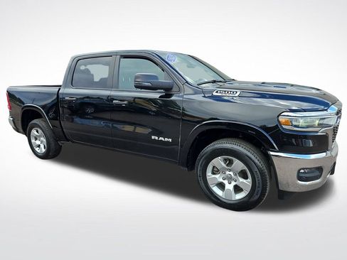 Used 2025 RAM 1500 Big Horn AWD/4WD image 6