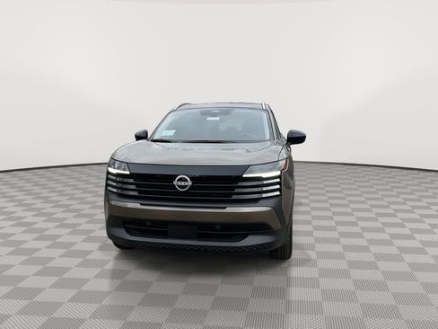 New 2026 Nissan Kicks SV w/ SV Premium Package image 4