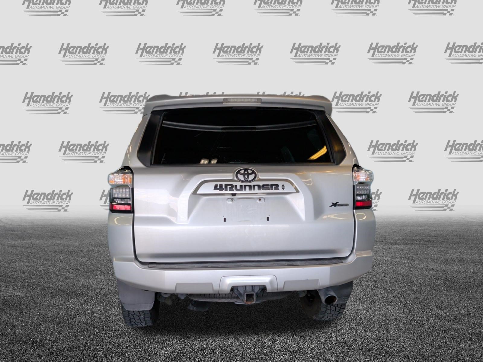 Used 2022 Toyota 4Runner SR5 Premium w/ Moonroof Package AWD/4WD image 10