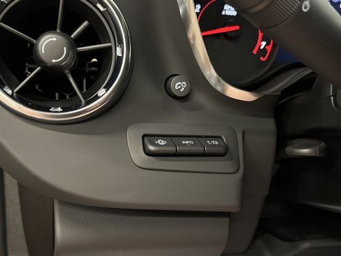 Used 2022 Chevrolet Camaro ZL1 RWD image 29