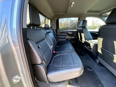 Certified 2021 Chevrolet Silverado 1500 LT Trail Boss w/ Convenience Package II image 17