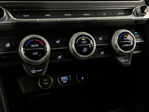 Used 2023 Genesis G70 3.3T w/ Sport Prestige Package image 22