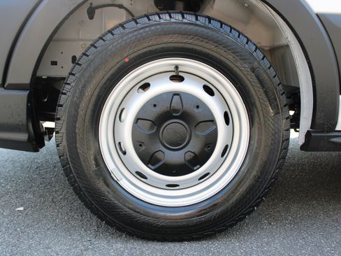 New 2025 Ford Transit 350 XL image 30