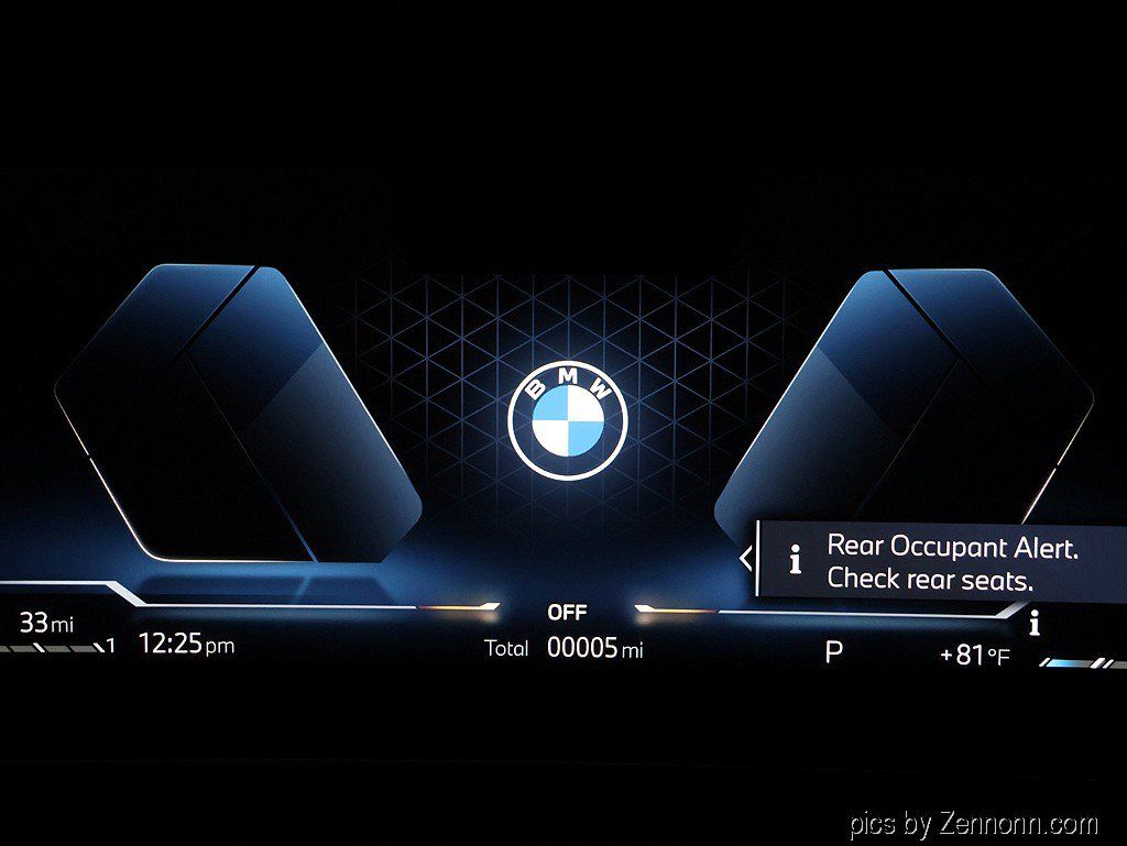 New 2027 BMW X1 xDrive28i AWD/4WD image 17