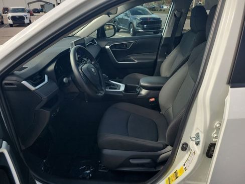 Certified 2025 Toyota RAV4 LE image 20