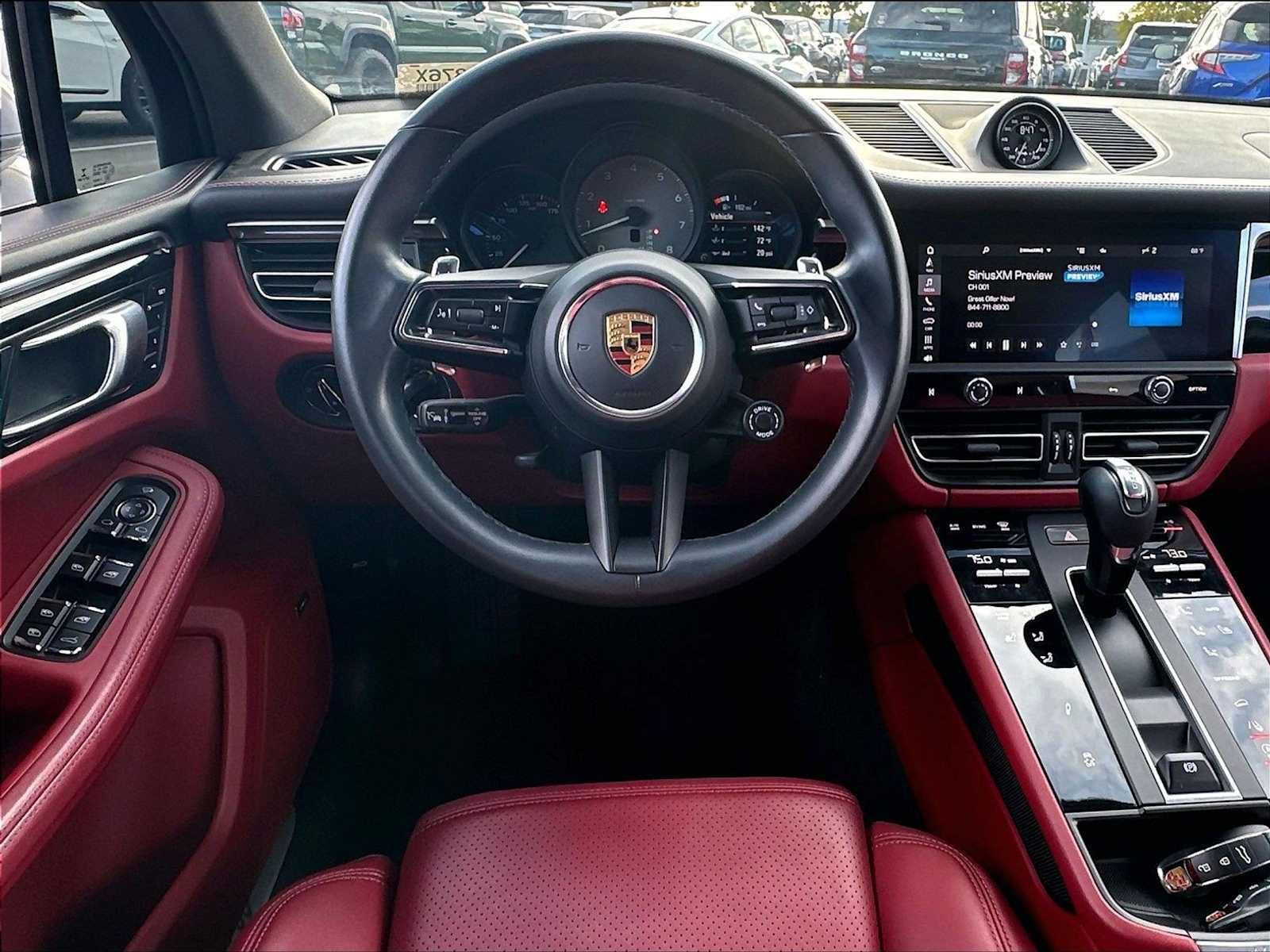 Used 2022 Porsche Macan S AWD/4WD image 8