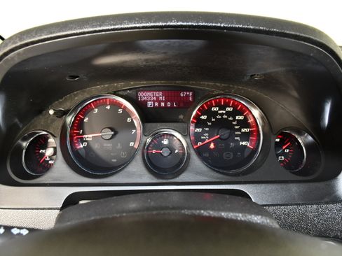 Used 2012 GMC Acadia SLT AWD/4WD image 18