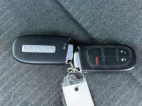 Used 2021 RAM 1500 Warlock w/ Luxury Group AWD/4WD image 30
