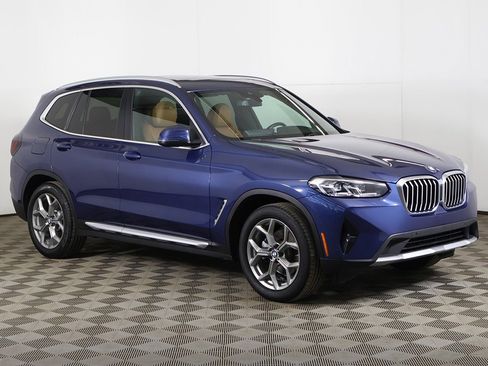 Used 2022 BMW X3 xDrive30i image 2