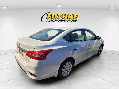 Used 2019 Nissan Sentra S FWD image 3