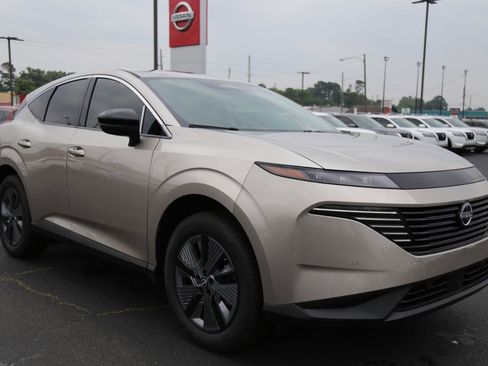 New 2025 Nissan Murano SL image 7