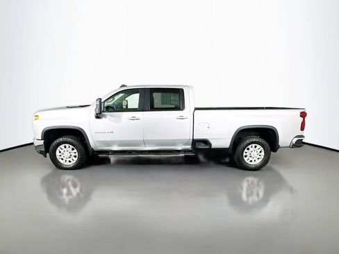 Used 2022 Chevrolet Silverado 3500 LT w/ Convenience Package image 4