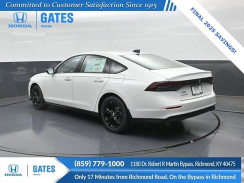 New 2025 Honda Accord SE image 8