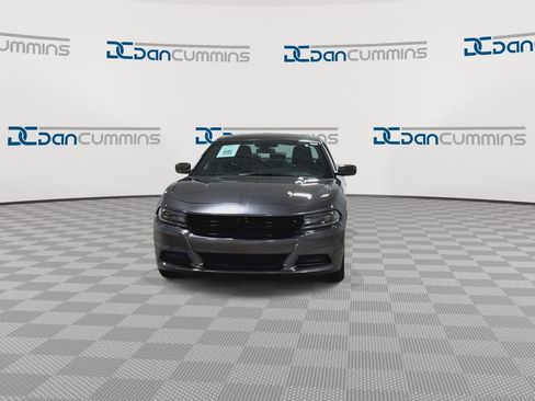 Used 2021 Dodge Charger SXT w/ Leather Interior Group RWD image 4