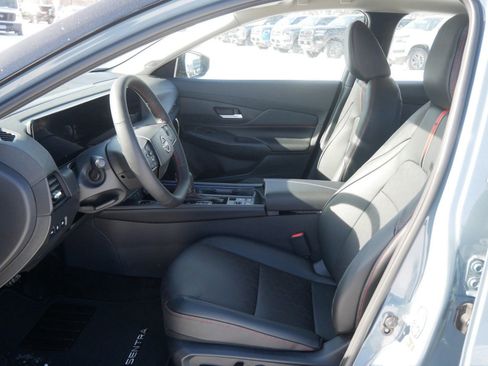 New 2026 Nissan Sentra SR w/ SR Premium Package image 5