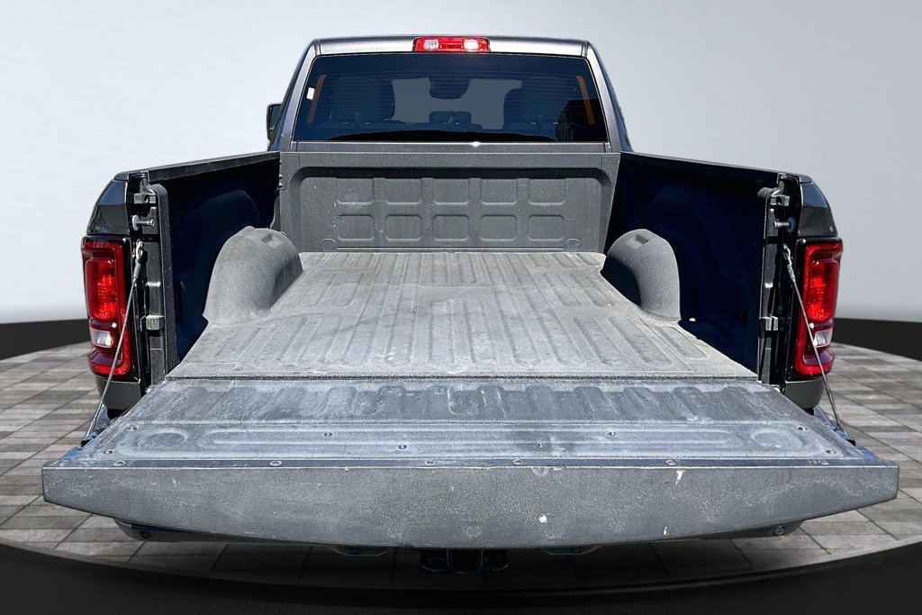 Used 2026 RAM 2500 Big Horn AWD/4WD image 25