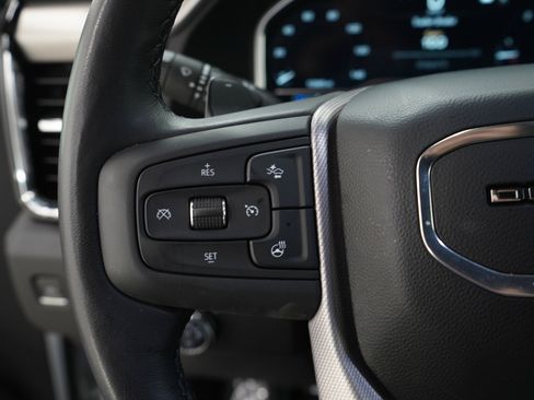 Used 2022 GMC Sierra 1500 Denali w/ Technology Package AWD/4WD image 29