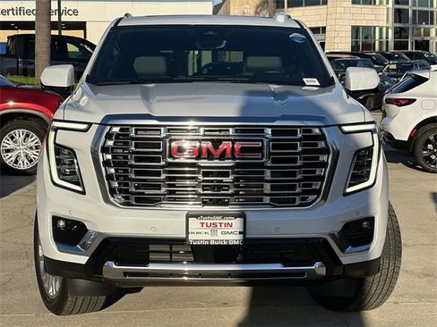 New 2026 GMC Yukon XL Denali w/ Denali Reserve Package image 2