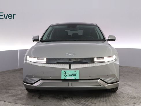 Used 2024 Hyundai Ioniq 5 Limited image 12