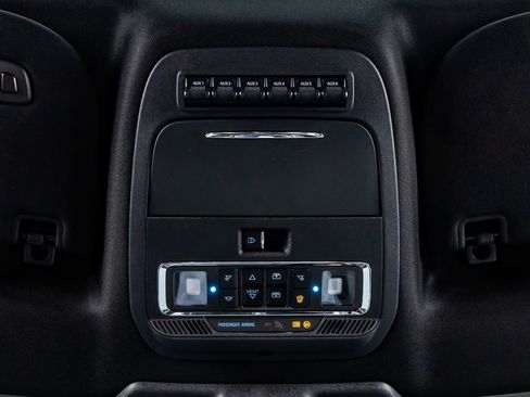 Used 2024 Ford F250 Platinum image 28