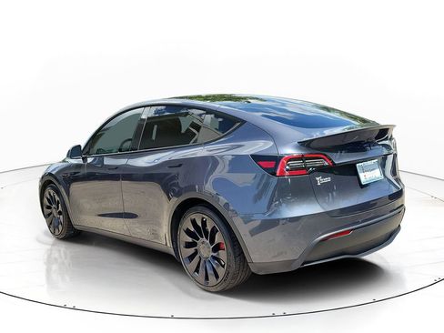 Used 2022 Tesla Model Y Performance AWD/4WD image 3