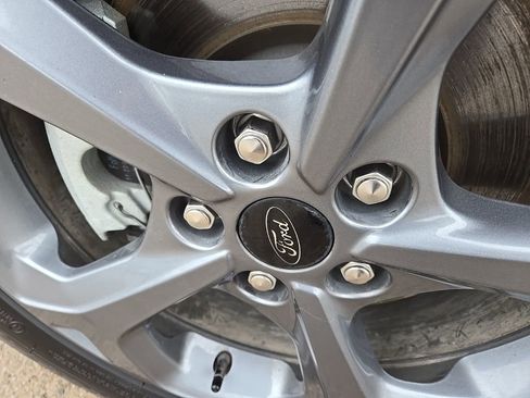 Used 2025 Ford Escape ST-Line image 25