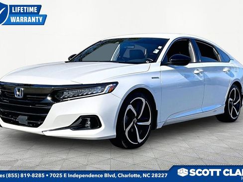 Certified 2022 Honda Accord Sport image 3