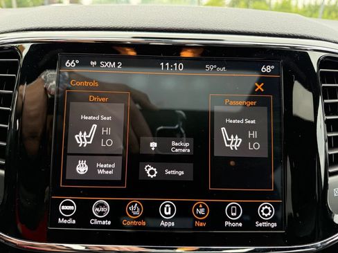 Used 2020 Jeep Grand Cherokee Laredo w/ Quick Order Package 2BN North AWD/4WD image 15