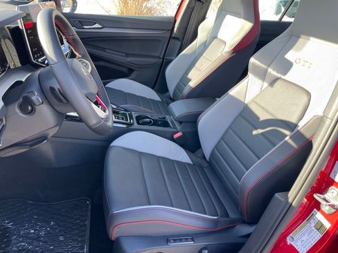 Used 2025 Volkswagen GTI SE image 6