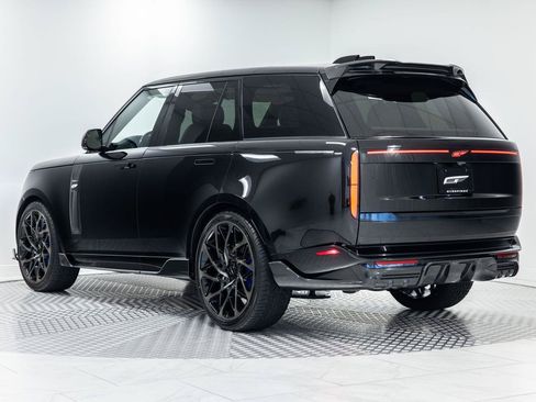 Used 2026 Land Rover Range Rover SE AWD/4WD image 2
