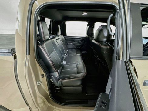 Used 2021 Nissan Titan PRO-4X w/ Pro-4x Convenience Package AWD/4WD image 26