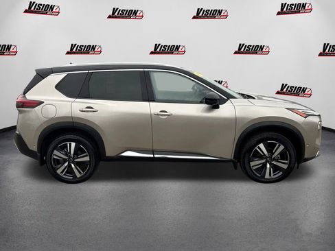 Used 2023 Nissan Rogue Platinum w/ Platinum Premium Package image 4