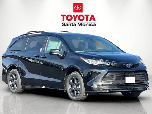 New 2026 Toyota Sienna XLE Woodland Edition AWD/4WD image 1
