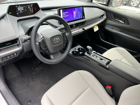 New 2026 Toyota Prius XLE image 10