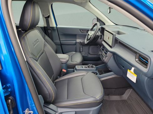 New 2026 Ford Maverick Lobo image 29