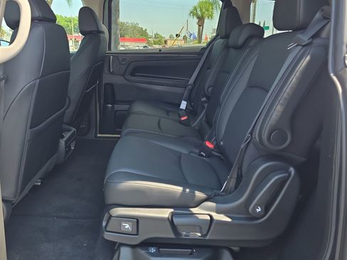 Used 2026 Honda Odyssey EX-L image 15