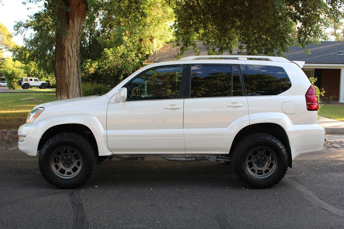Used 2007 Lexus GX 470 AWD/4WD image 2