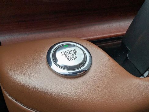 Certified 2023 Lincoln Aviator Reserve w/ Equipment Group 201A image 40